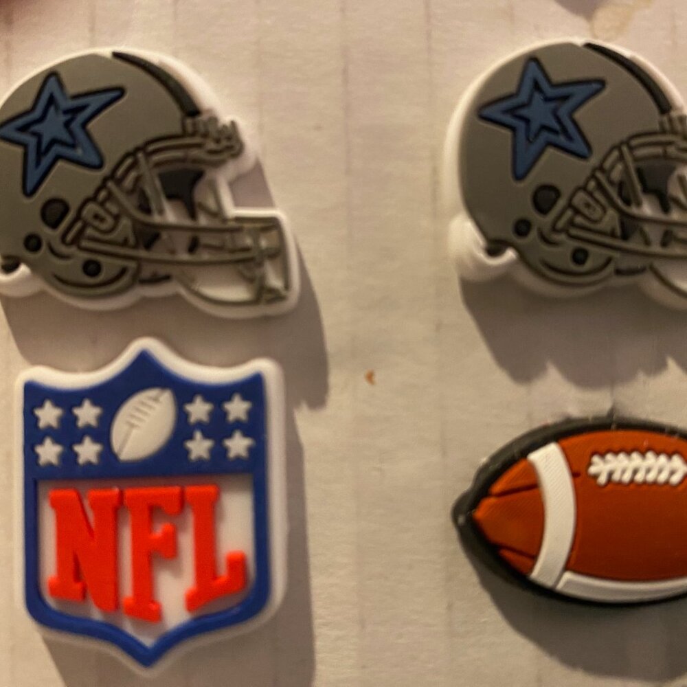 DALLAS COWBOYS HELMETS NFL SET OF 4 SHOE CHARMS FOR CROCS